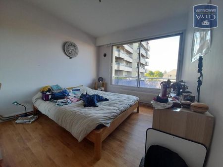 Location Appartement 4 pièces 93m² BOURGES 18000 - Photo 3