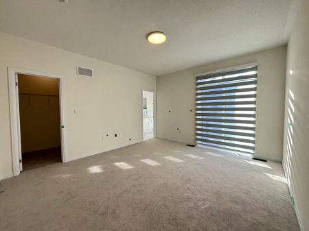 For Lease - 80 Millman Lane, Richmond Hill, Ontario - Photo 2