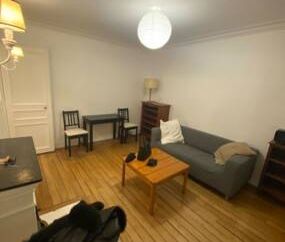 Bel appartement meublé au centre de Nantes - Photo 2