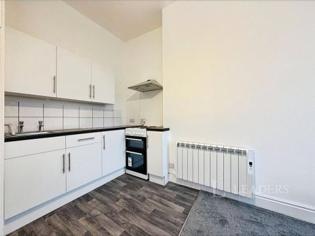 1 bedroom flat to rent - Photo 3