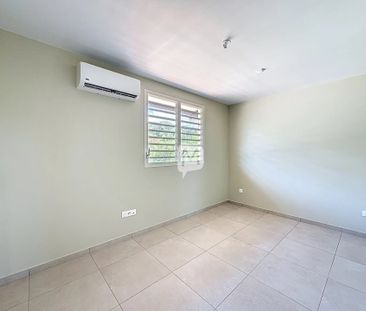 Location Appartement 3 pièces 63m² MATOURY 97351 - Photo 4