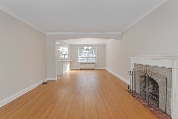 For Lease - 119 Parkview Hill Crescent, Toronto, Ontario - Photo 1