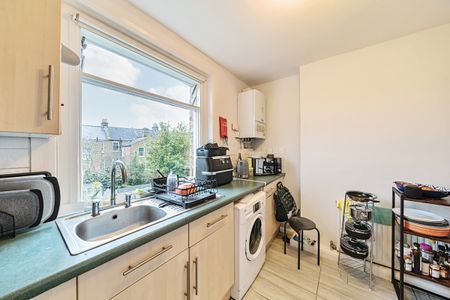 1 bedroom flat to rent - Photo 5