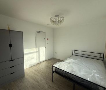 Belfast Walk, DERBY, DE21 - Photo 2