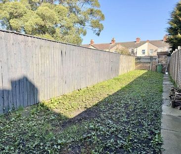 3 bedroom terraced house to rent - Photo 6