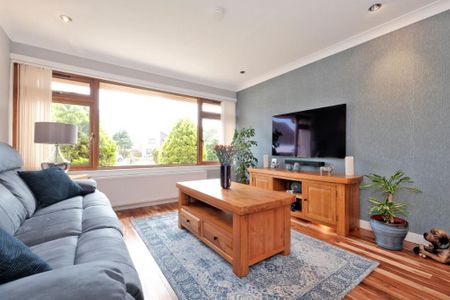 3 bedroom detached house to rent - Photo 2