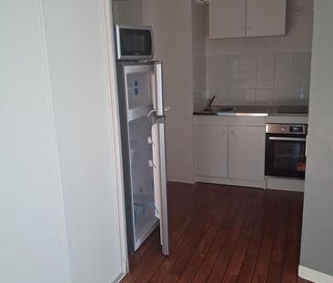 Location Appartement 2 pièces 36m² SAINTES 17100 - Photo 4