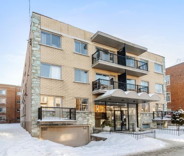 7220 Av. De Chateaubriand, #2 - Photo 6