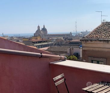 Bilocale arredato Centro Storico Barocco Catanese - Photo 6