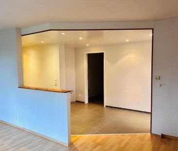 Attraktive Anliegerwohnung mit Terrasse, Gartenhaus und Stellplatz - Photo 1