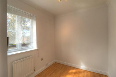 3 bedroom detached house to rent - Photo 3