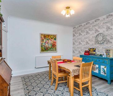 3 bedroom property to rent - Photo 2