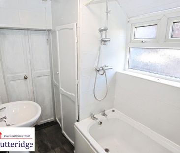 2 bedroom terraced house to rent - Photo 6