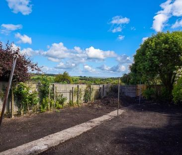 2 bedroom terraced bungalow to rent - Photo 2