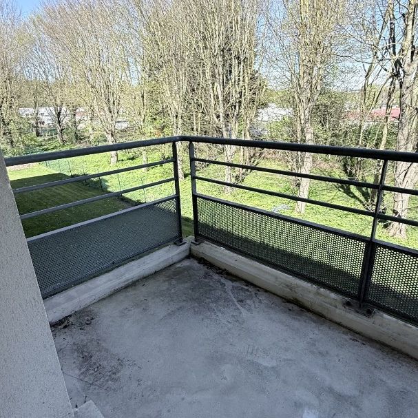 Location Appartement 2 pièces 45m² LENS 62300 - Photo 1