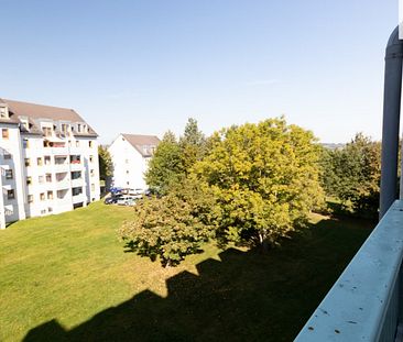 3-Raum-Wohnung im Herzog-Georg-Ring - 1. Obergeschoss - Balkon - Stellplatz - Annaberg-Buchholz - Photo 4