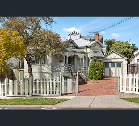 43A Earl Street, Airport West, Vic 3042 - Photo 4