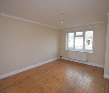 2 bedroom end of terrace house to rent - Photo 6