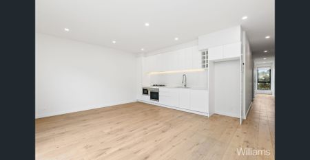 Fresh, Modern Living in Williamstown North - Photo 3