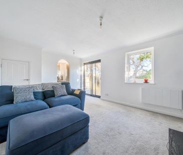 2 bedroom apartment to rent - Photo 3