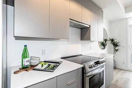 For Lease - 3058 Sixth Line Unit# 203, Oakville, Ontario - Photo 5