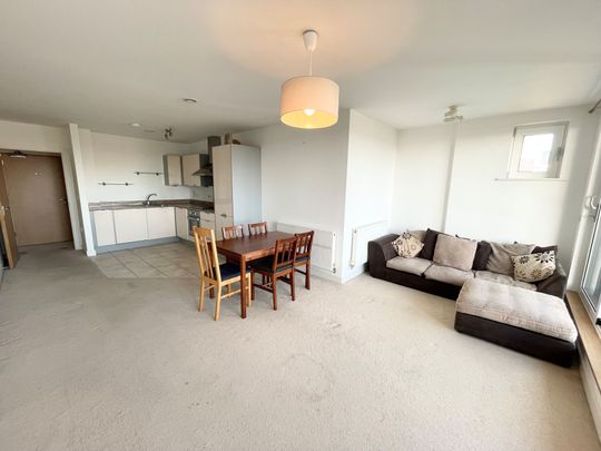 2 bedroom apartment to rent Ocean Way, Southampton, SO14 - Photo 1