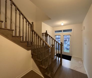 For Lease - 1266 Talisman Manor, Pickering, Ontario - Photo 6