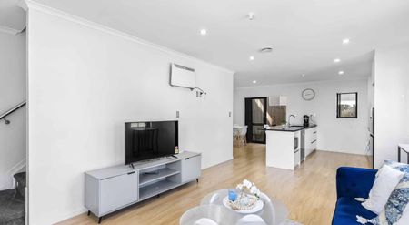 Spacious 3-Bedroom Family Home in Wattle Downs – $730.00 per Week - Photo 3