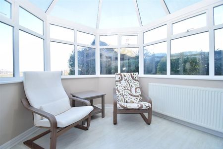 Cliffe Crest, Horbury, Wakefield - Photo 2