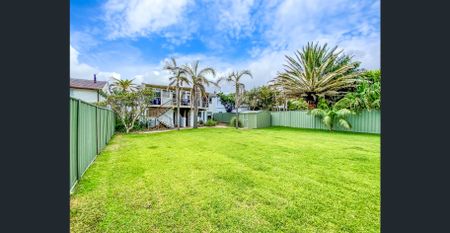 Live Your Dream Beach Life! - Photo 4