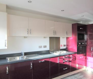 2 bedroom townhouse to rent - Photo 5