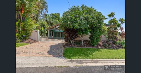 Wonderful Whitfield - Photo 5