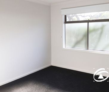 34/23 Atlantic Drive, 3810, Pakenham Vic - Photo 2