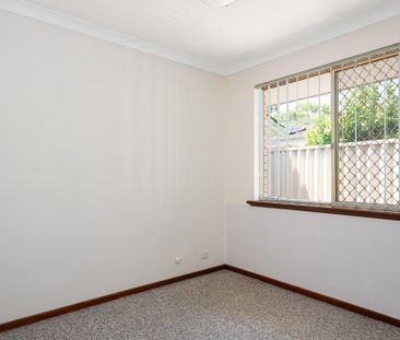 8/28 Collinson Way - Photo 3