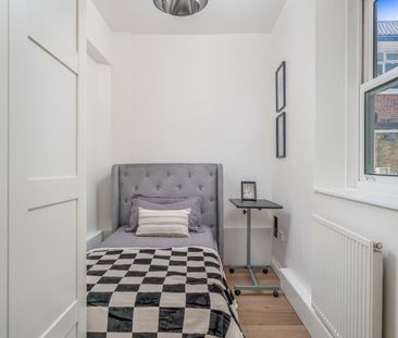 2 Bed Flat, Bermondsey Street, SE1 - Photo 4