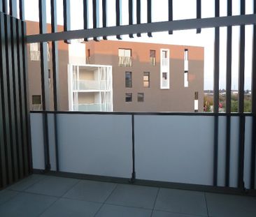 Location Appartement 3 pièces 63m² ST JEAN DE VEDAS 34430 - Photo 6