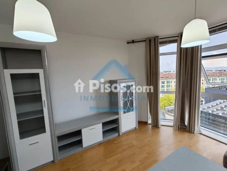 Apartamento en alquiler en Plazoleta del Porto - Photo 2