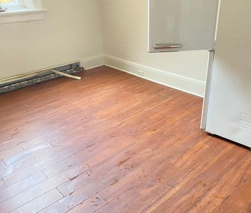 For Lease - 100 Dunlop Street Unit# 7, Barrie, Ontario - Photo 2