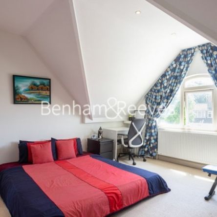 5 Bedroom house to rent in North End Road, Hampstead, NW11 - Photo 1