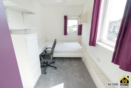 5 bed Terraced in Avenue Road , Southampton, SO14 6BB - Photo 4