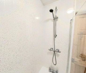 2 bedroom cottage to rent - Photo 5