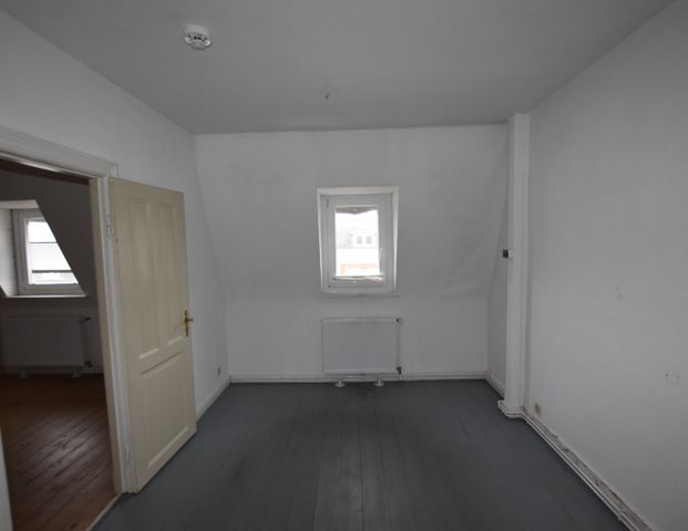 Wohnen direkt an der Wakenitz in der Yorckstraße 23, DG 2 Zi.-Whg. ca. 42qm SOFORT FREI - Foto 1