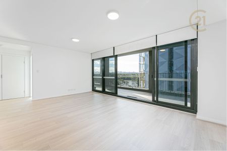 Exceptional North Facing 2 Bedroom Apartment - Photo 4