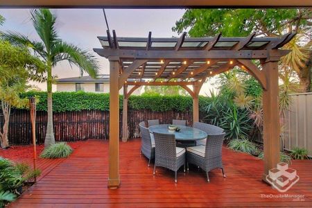 Spacious Family Home with 4 Living Areas | Next to Park | Low-Maintenance Living in Calamvale - Photo 5