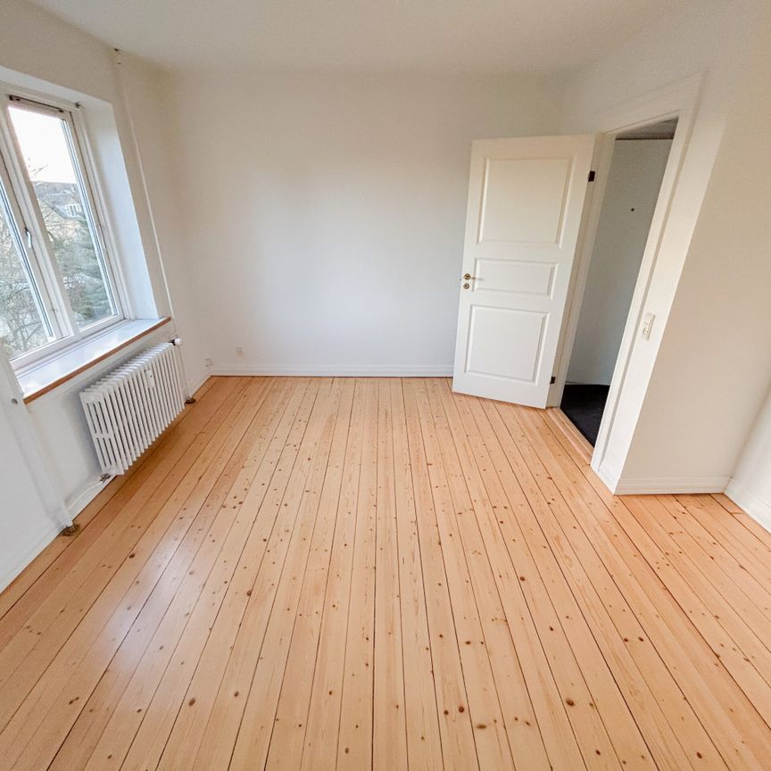 Lys og skøn 2-værelses lejlighed i Nørresundby - Foto 1