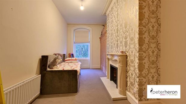3 bedroom flat to rent - Photo 1
