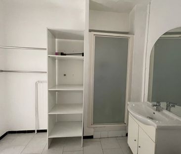 Location Appartement 2 pièces 38m² BEAUMES DE VENISE 84190 - Photo 3