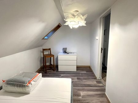 Location Appartement 1 pièce 23m² ROUBAIX 59100 - Photo 4