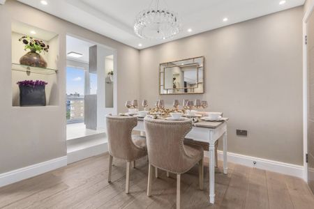 St Johns Wood Park, London, NW8 6NH - Photo 2