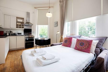 Powis Gardens - Photo 3